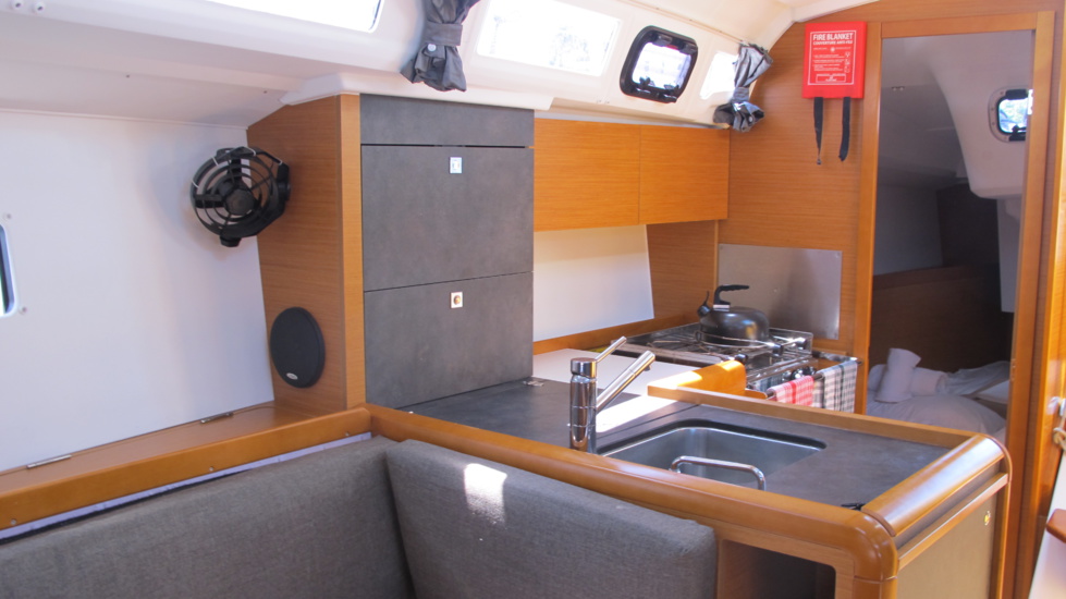 GRIZZLI - SUN ODYSSEY 349 - 2018 - 3 cabines + 1 sdb