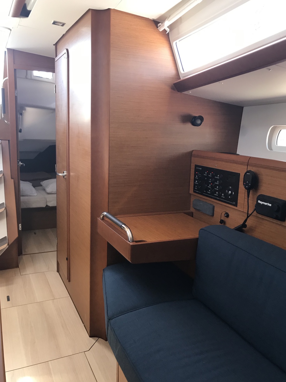 IZ'LÔ - SUN ODYSSEY 389 - 2020 3 cabines 1 sbd IZ'LÔ - SUN ODYSSEY 389 - 2020 3 cabines 1 sbd