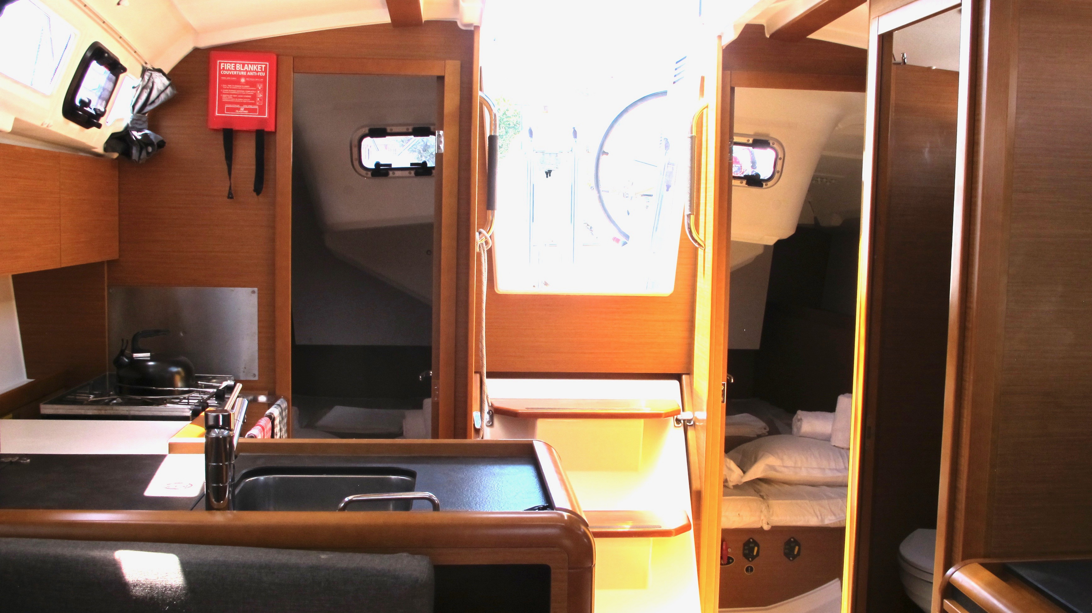 GRIZZLI - SUN ODYSSEY 349 - 2018 - 3 cabines + 1 sdb