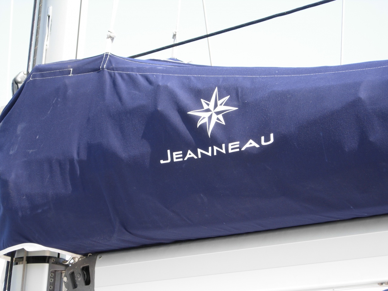Jeanneau Jeanneau